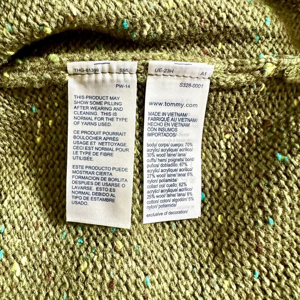 NWT Tommy Hilfiger Crewneck Sweater Unisex - Picture 10 of 12
